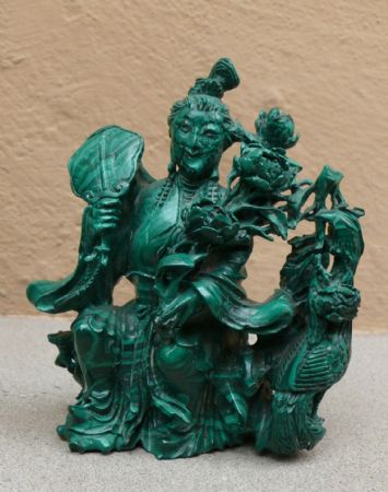 Statuette de malachite.