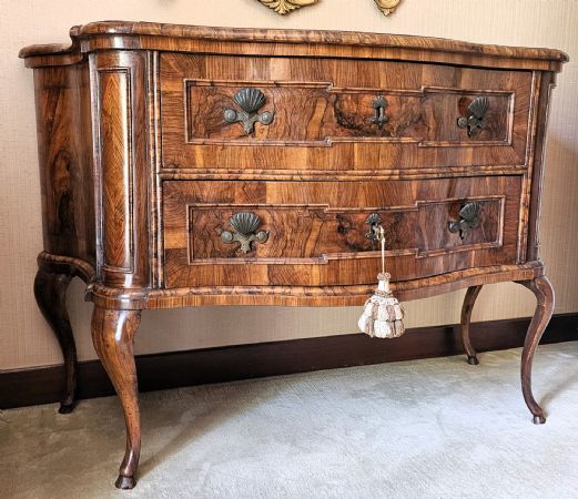 Cassettone a balestra.